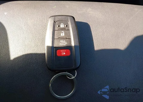 2020 Toyota Rav4 Hybrid Xse z USA, uszkodzony, nr VIN JTMEWRFV6LD545810